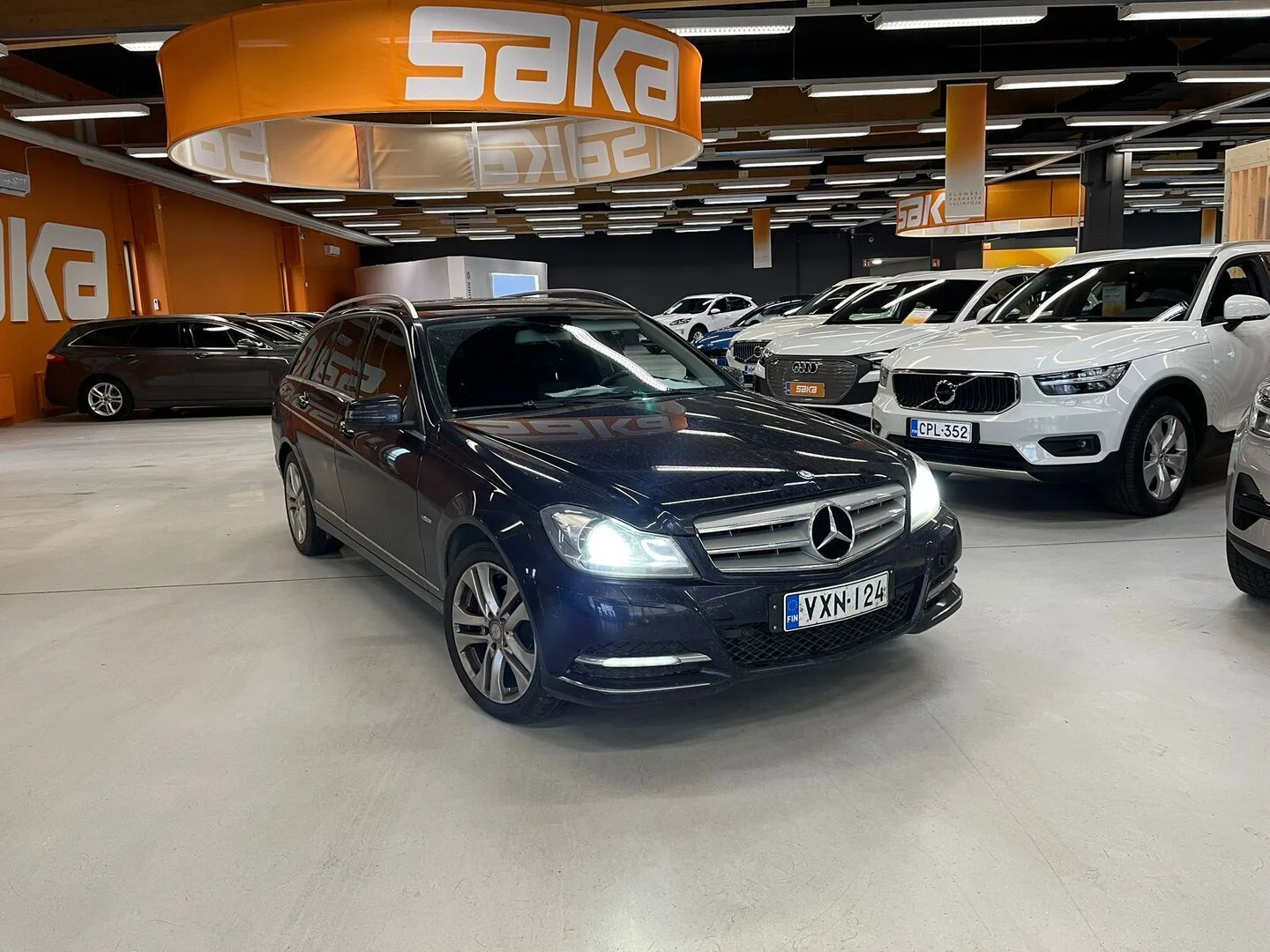 Car Image - 6MNT0hGdm2zhHqhDSTnzQm