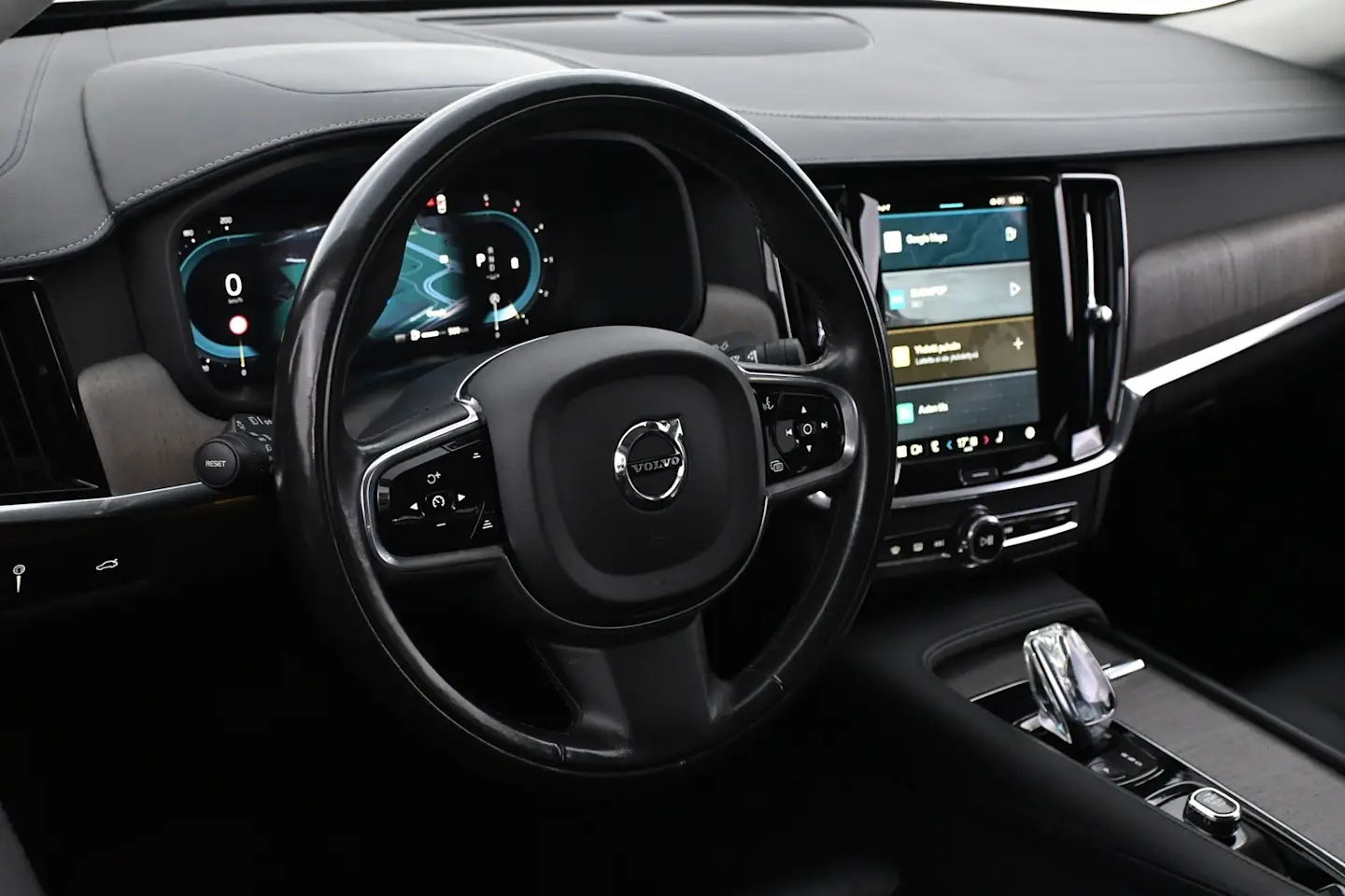 Car Image - 4xaQBJMt9sqErWu7xChVJl