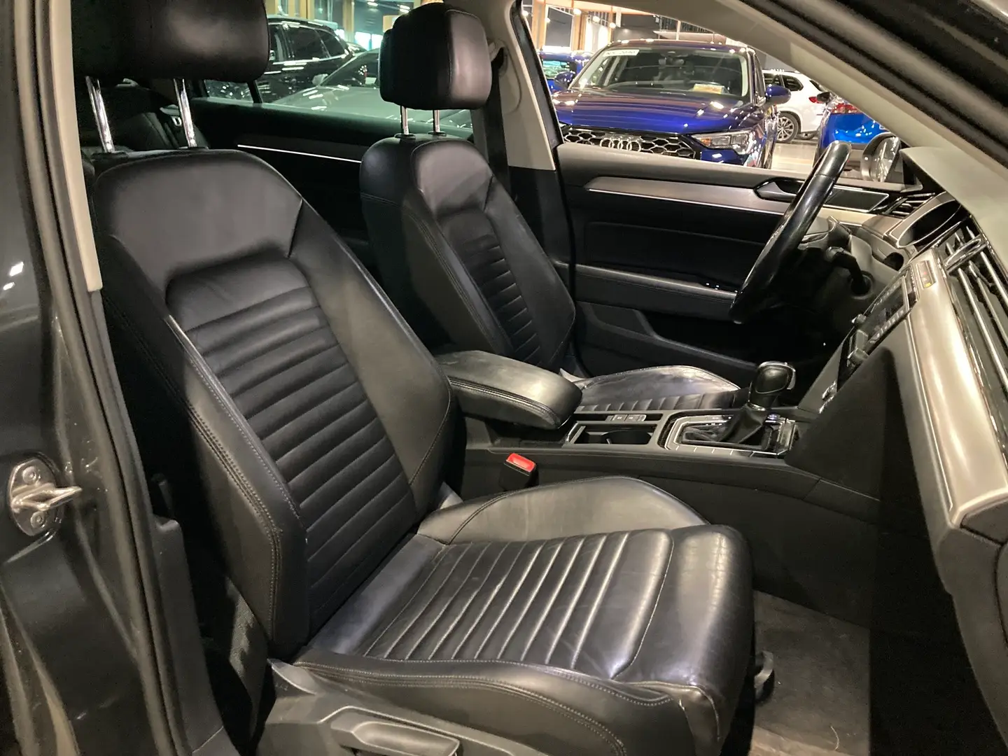 Car Image - 5iouIwbJMLljmrnfobeot1