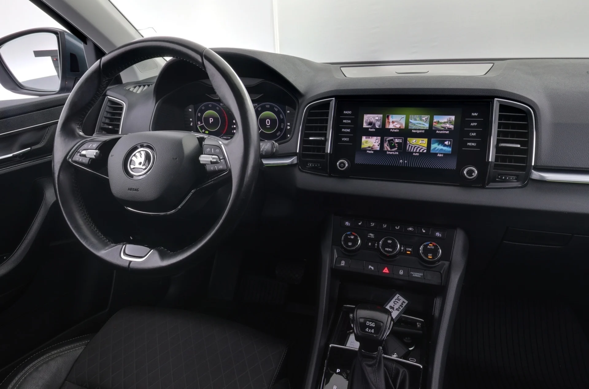 Car Image - 2NuJLxE3IWR9ssU1r72s1D