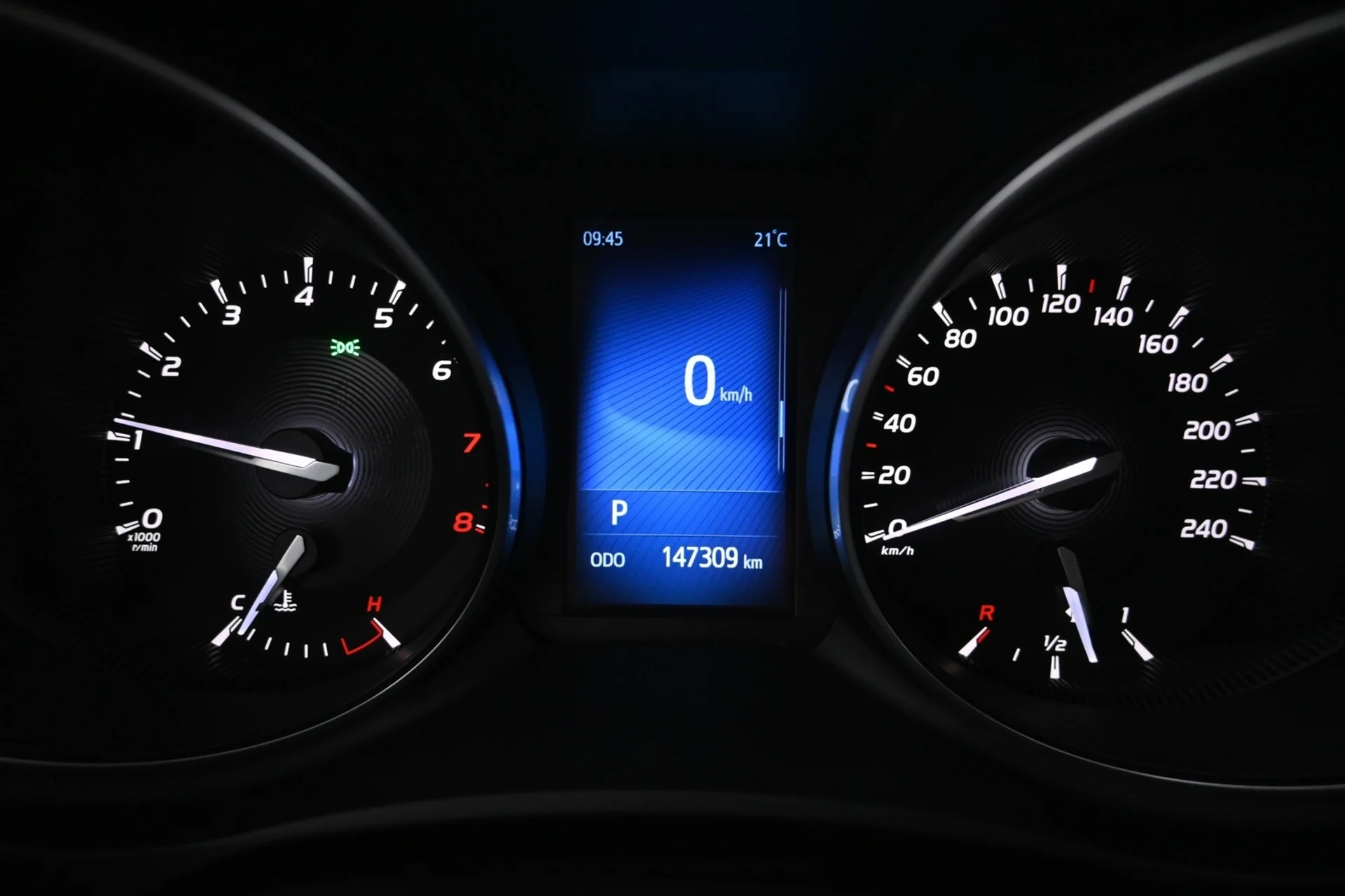 Car Image - 17JQ1q8a6nWvqUIrDzePP9