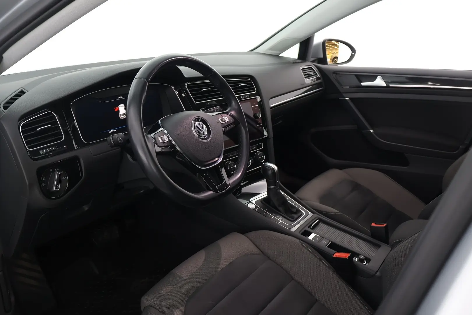 Car Image - 4EFoDguWFozAYE1t16SuRB