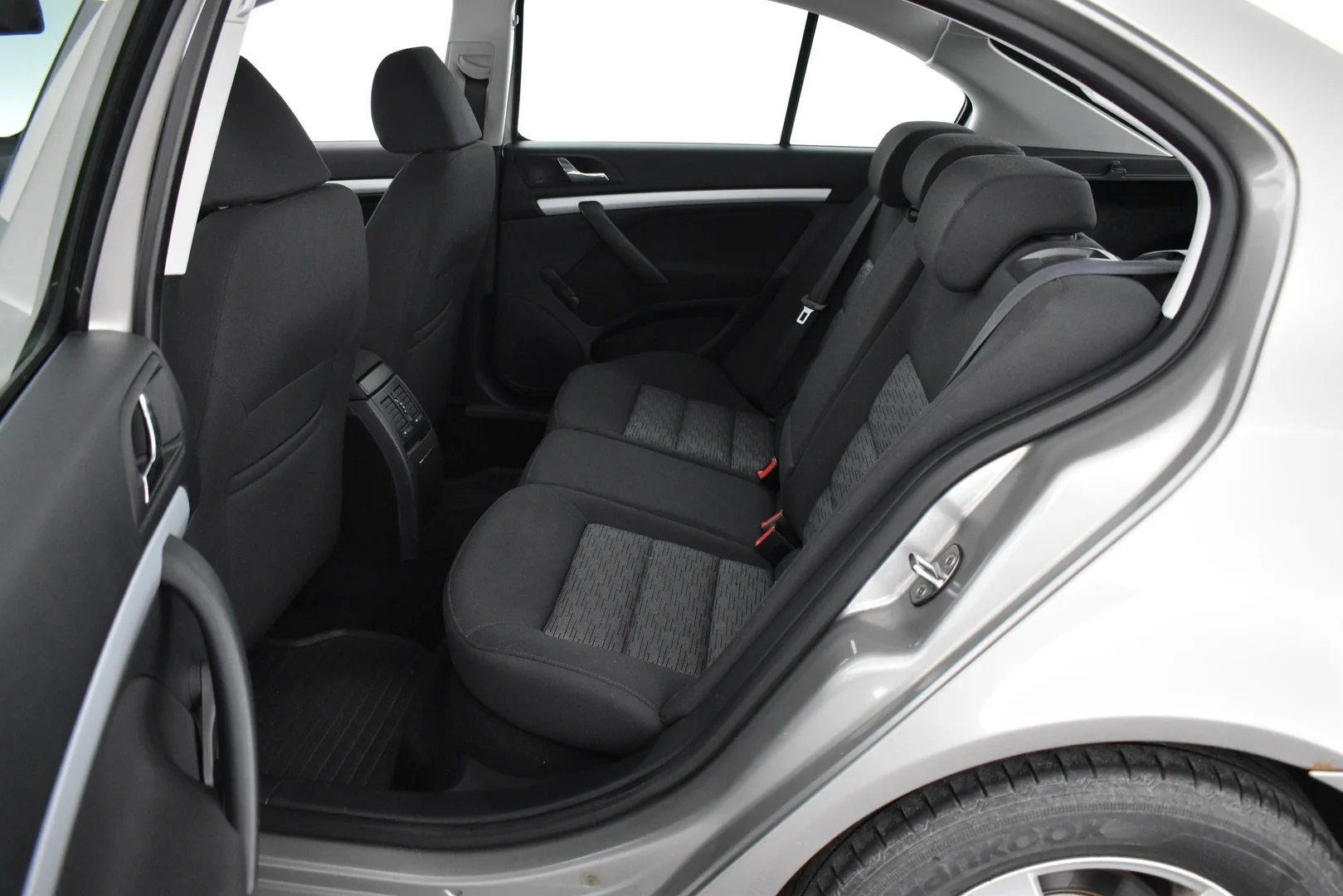 Car Image - 3fK1o6EmN59QyoxW0ZczVF