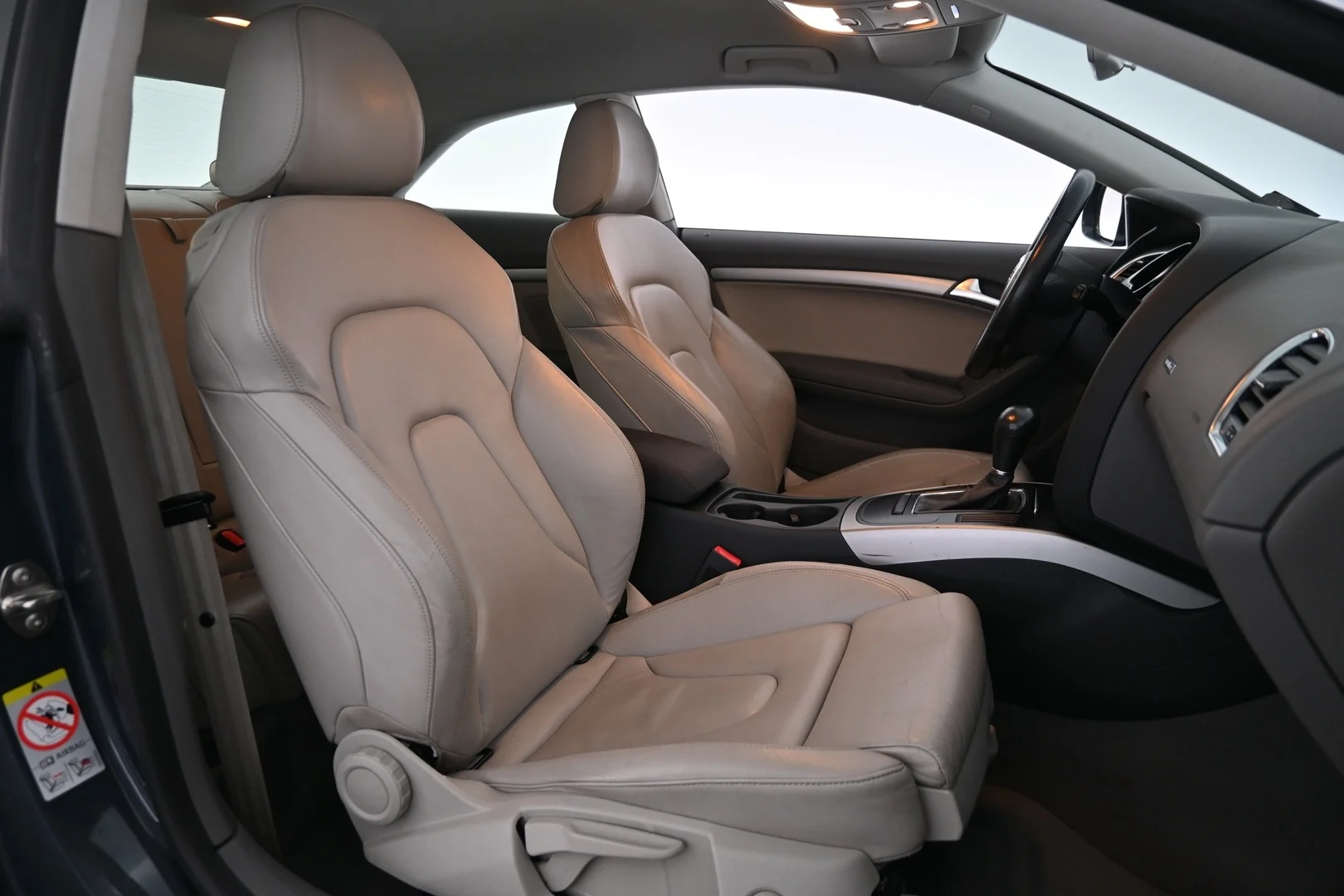 Car Image - 7teiB0NKvJvs0WWgBpYAhM