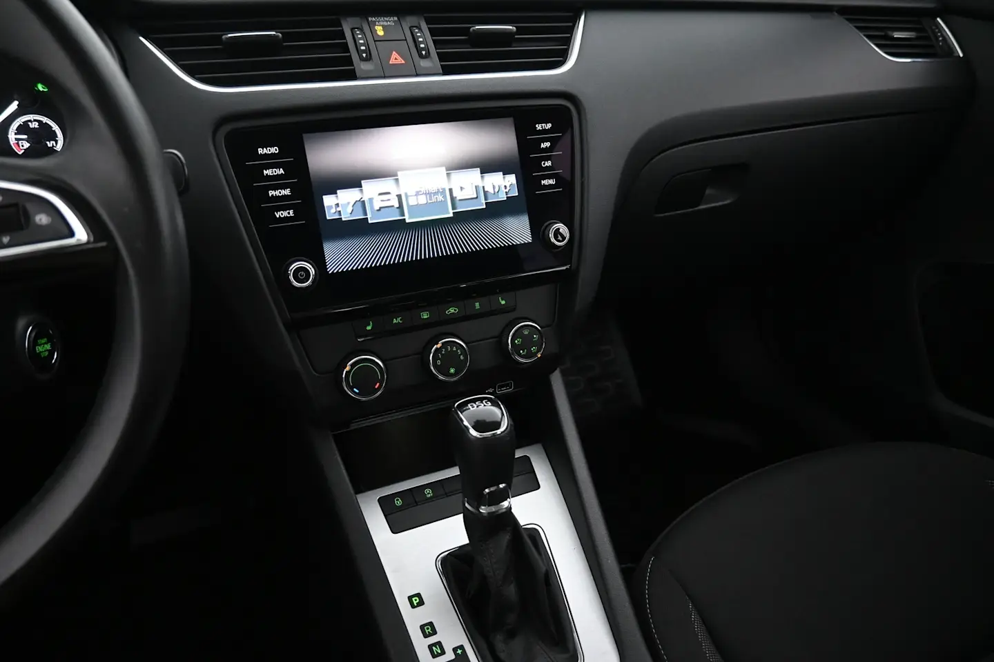 Car Image - 4IYAlPh2Bmz0a6QzDiIAz1