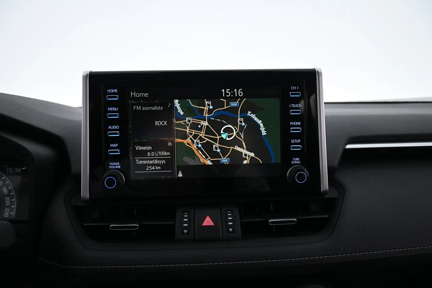 Car Image - 1FKdDGTMS8N8NKpUclh4Hb