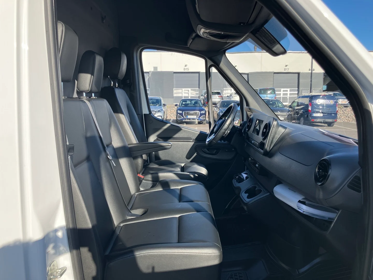 Car Image - 4wXPbnhcNEP5nSBWOBMxF5