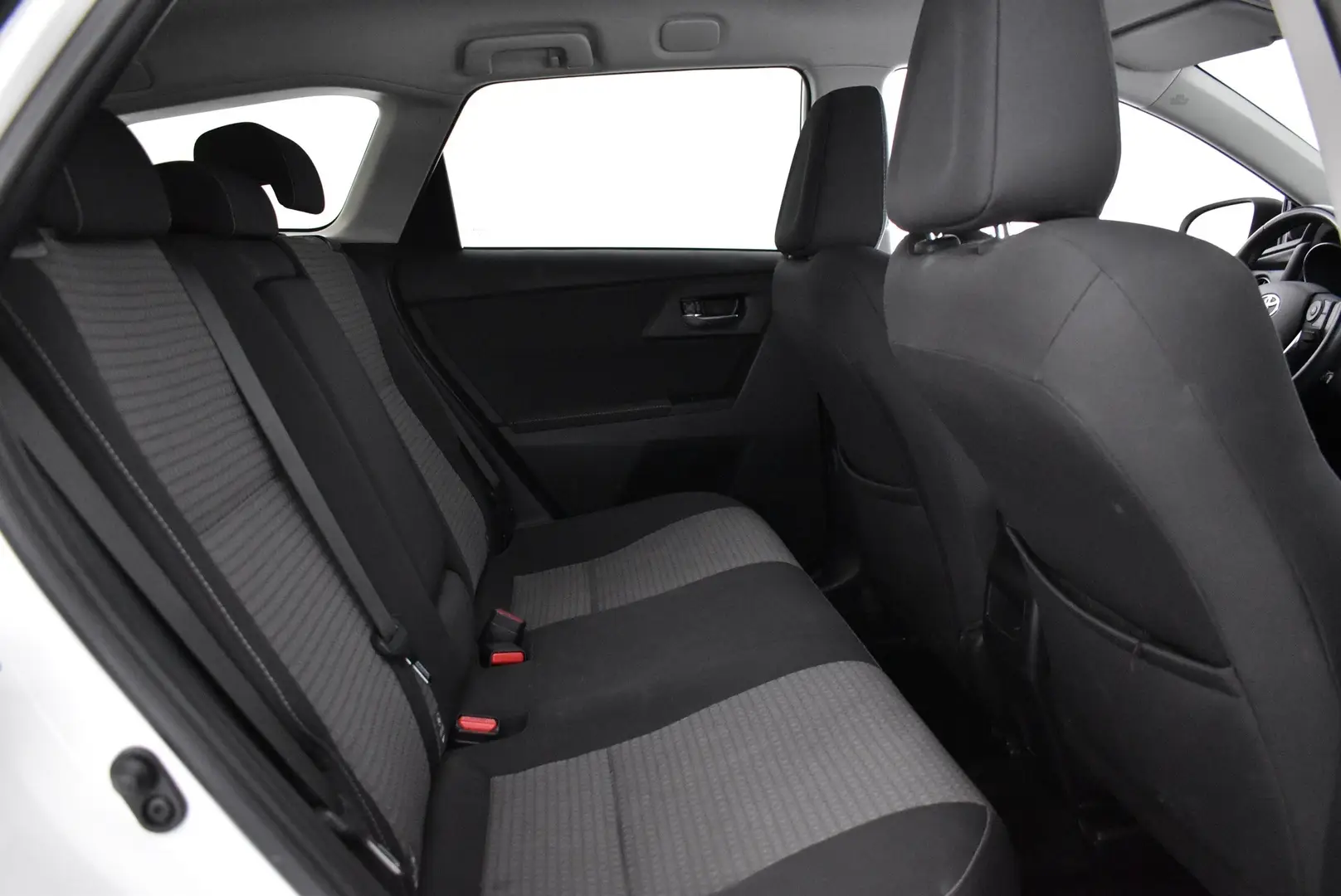 Car Image - 6J1qJP6wKY0nsAQsYByx4y