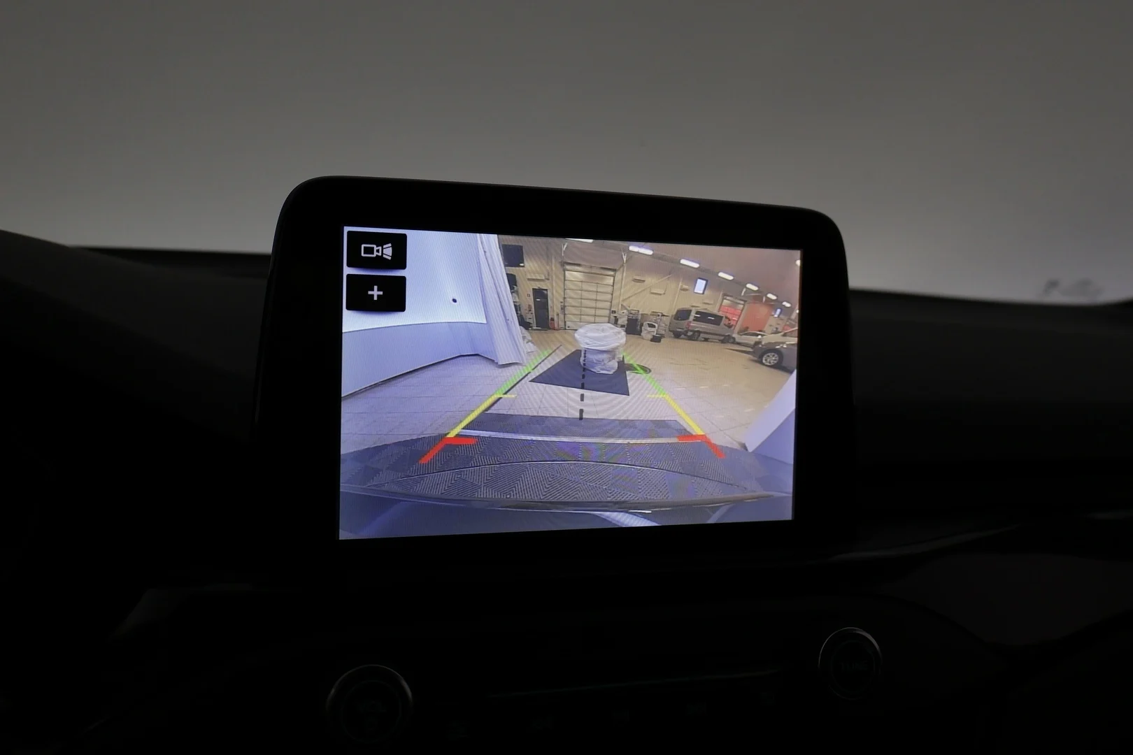 Car Image - 2jH0ujOAZb2gG7i146SPOd