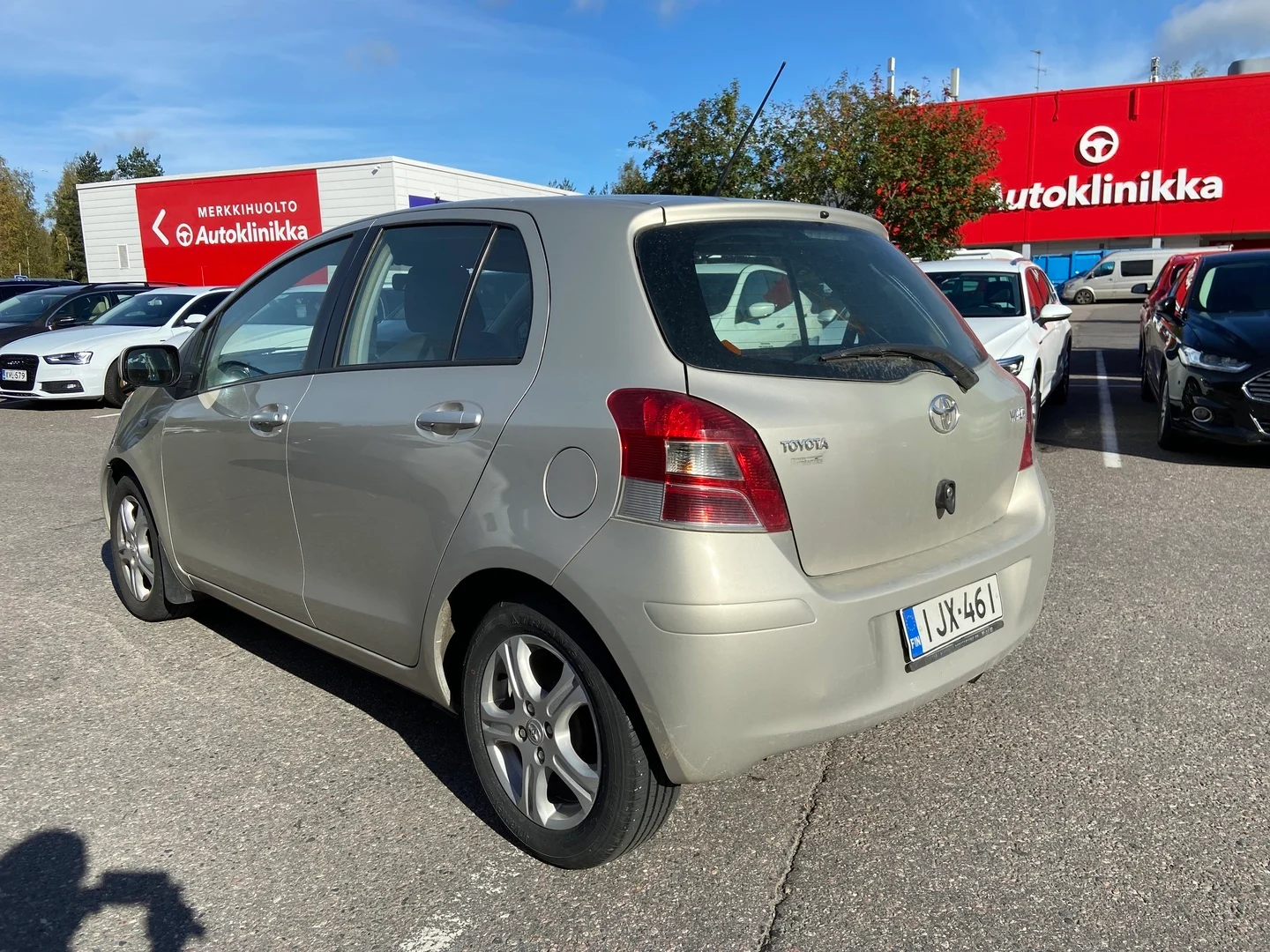Car Image - 20kAcW2nMNsJTMBwthbfP2