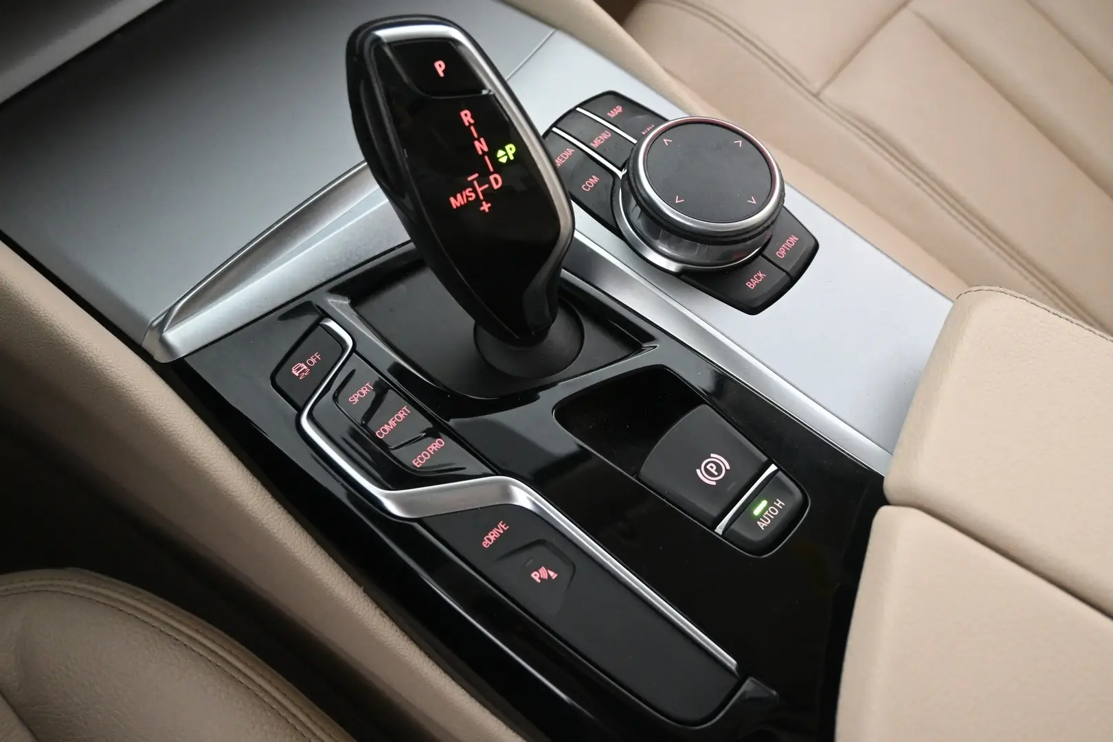 Car Image - 52GRVCMTVeOTKt0kbRrc5x