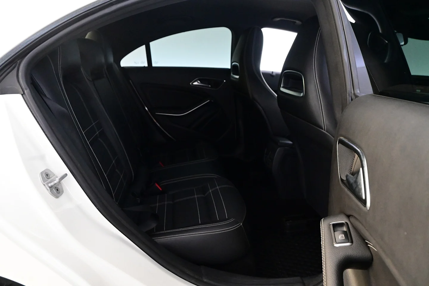 Car Image - 4cNpMp9xF5r84CnkPk3E1e