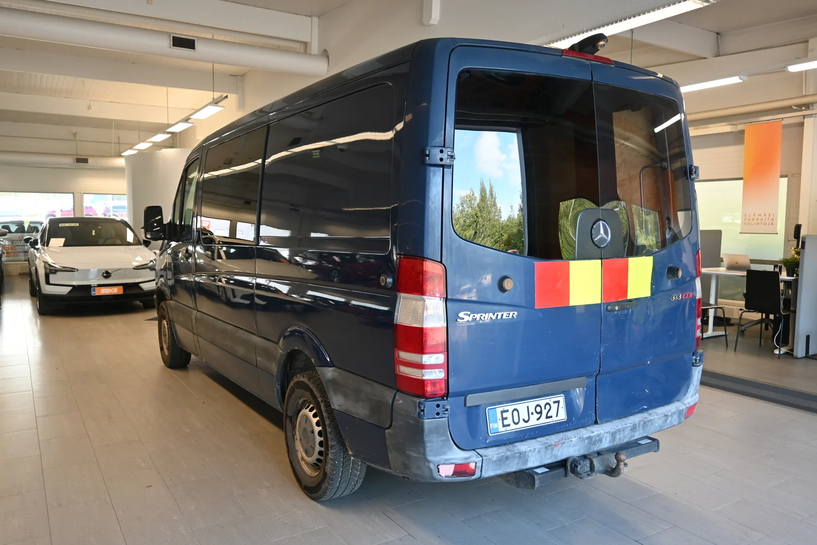 Car Image - 1qdClu9sAK6ysPz2ztnYTy