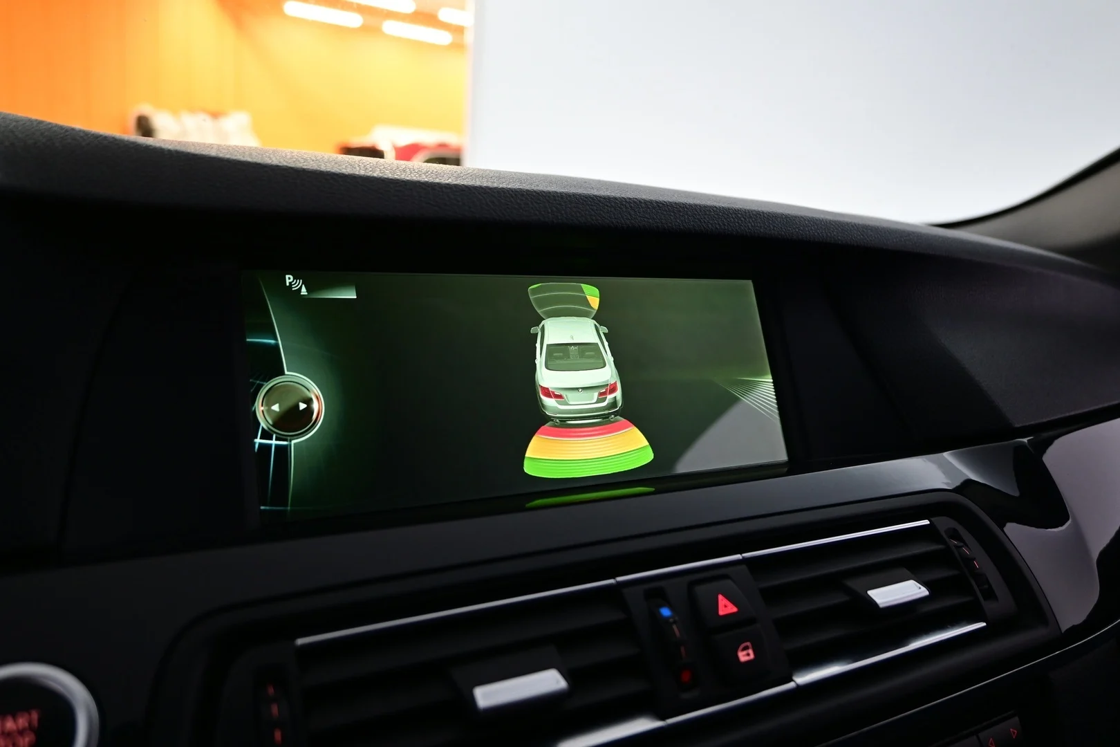 Car Image - 3X87jyAKGlSo6SmEtb74OU