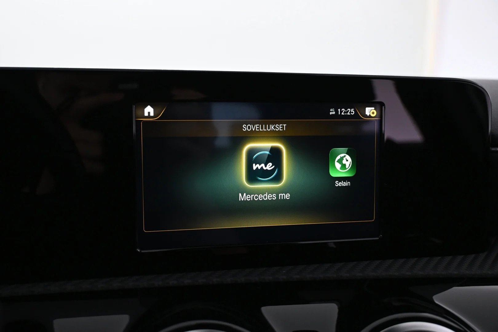 Car Image - 1skr2wxxGSQLKnKcP9nPjy