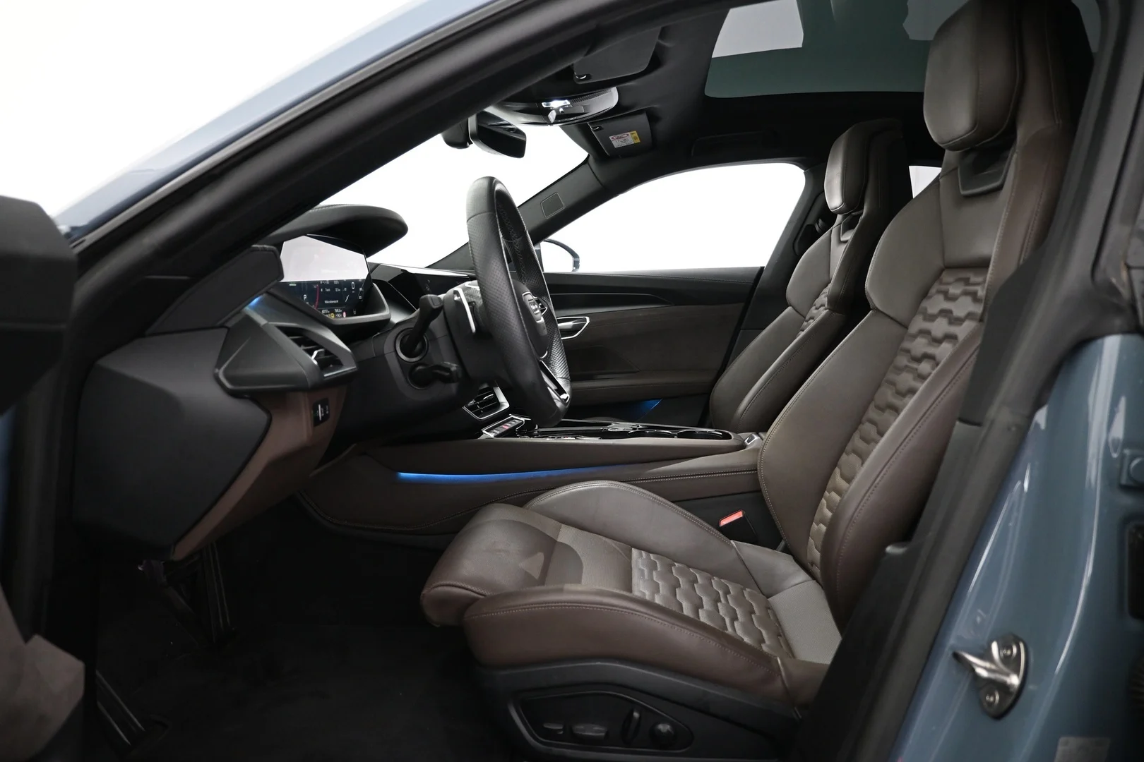 Car Image - 39feVVLBnoOwKvRRW1X275