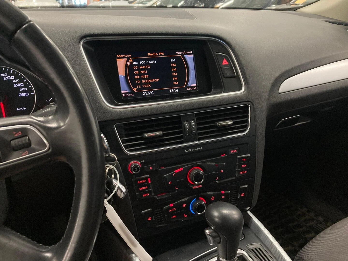 Car Image - Mzqfhpar9nVrTFqgwg1wY