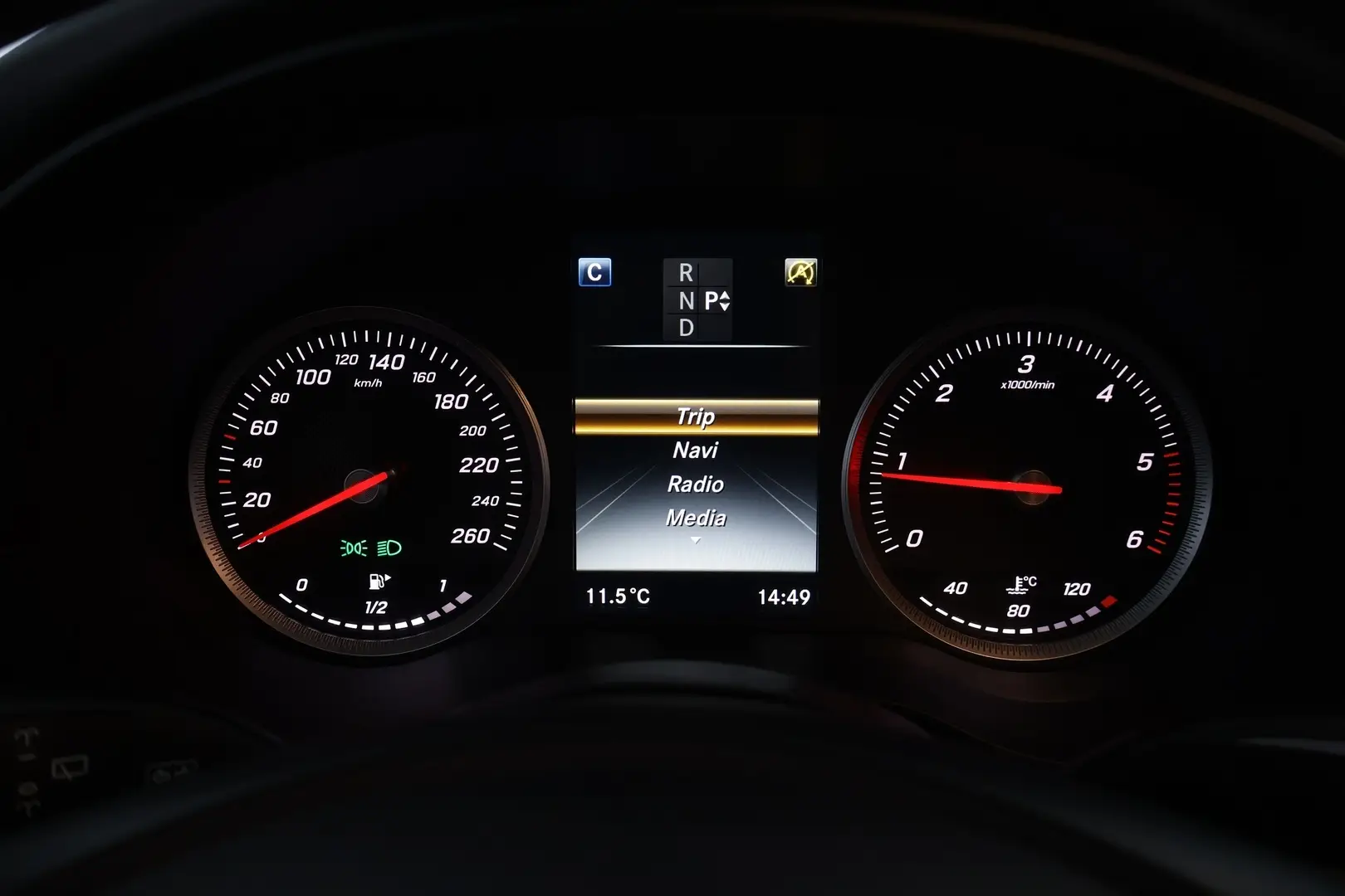 Car Image - 57j0qQdKJO06lWsoNWaxpM