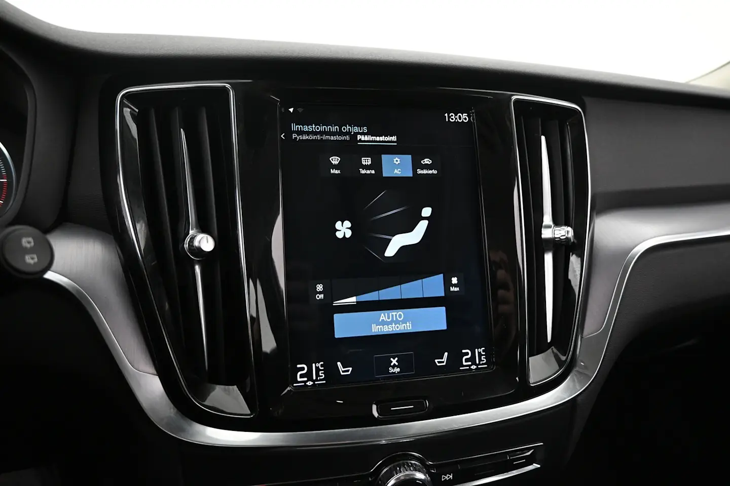 Car Image - 3UXY5NHxQBB8qnZgdzFb1w