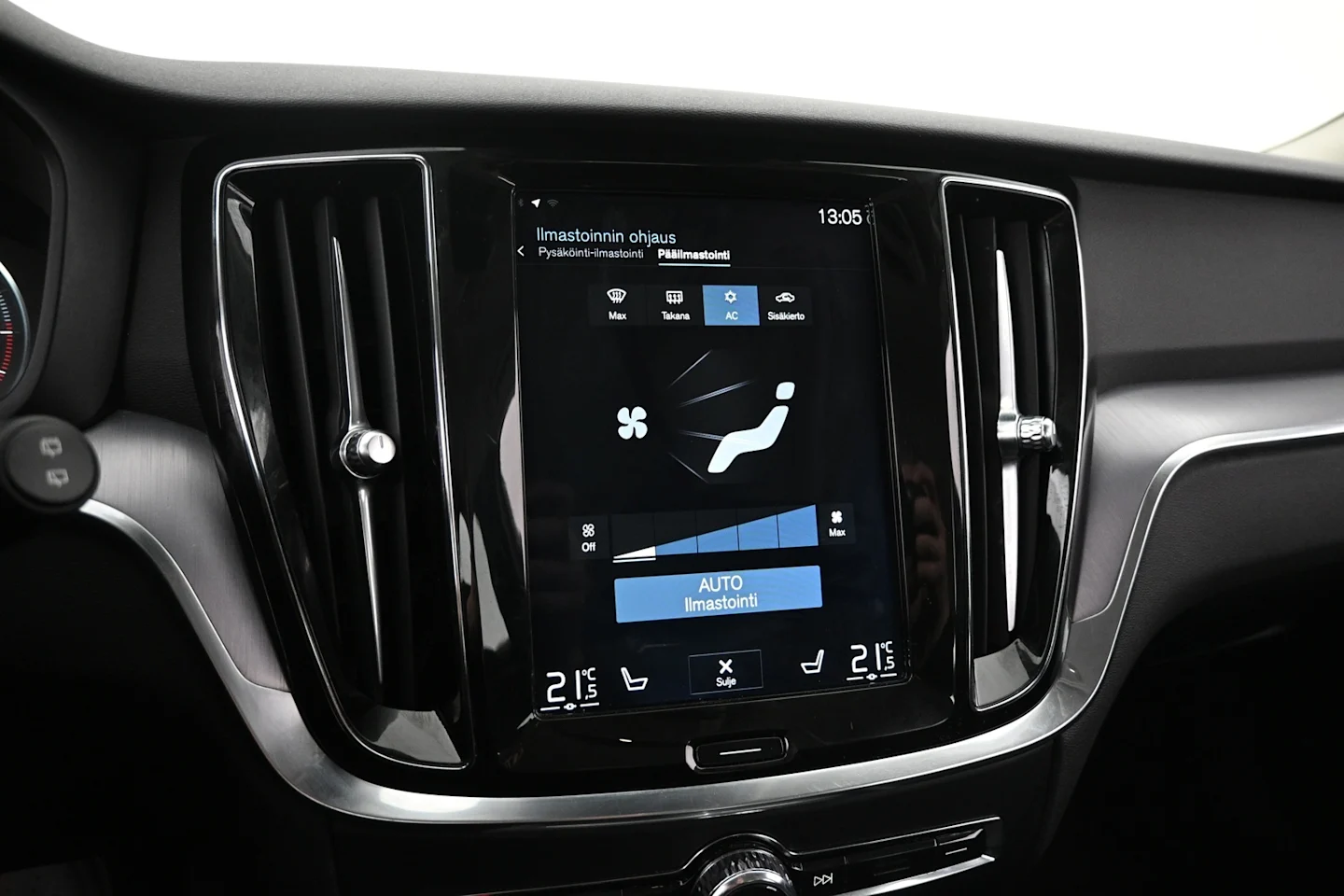 Car Image - 3UXY5NHxQBB8qnZgdzFb1w