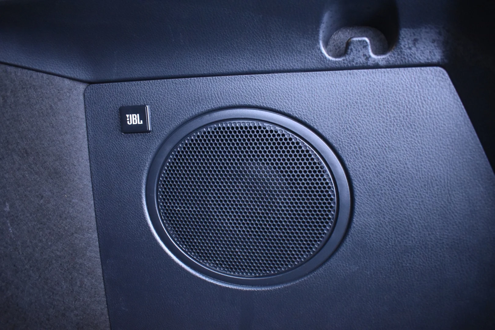 Car Image - Whaf3go2Dt9qtv61dy4fs