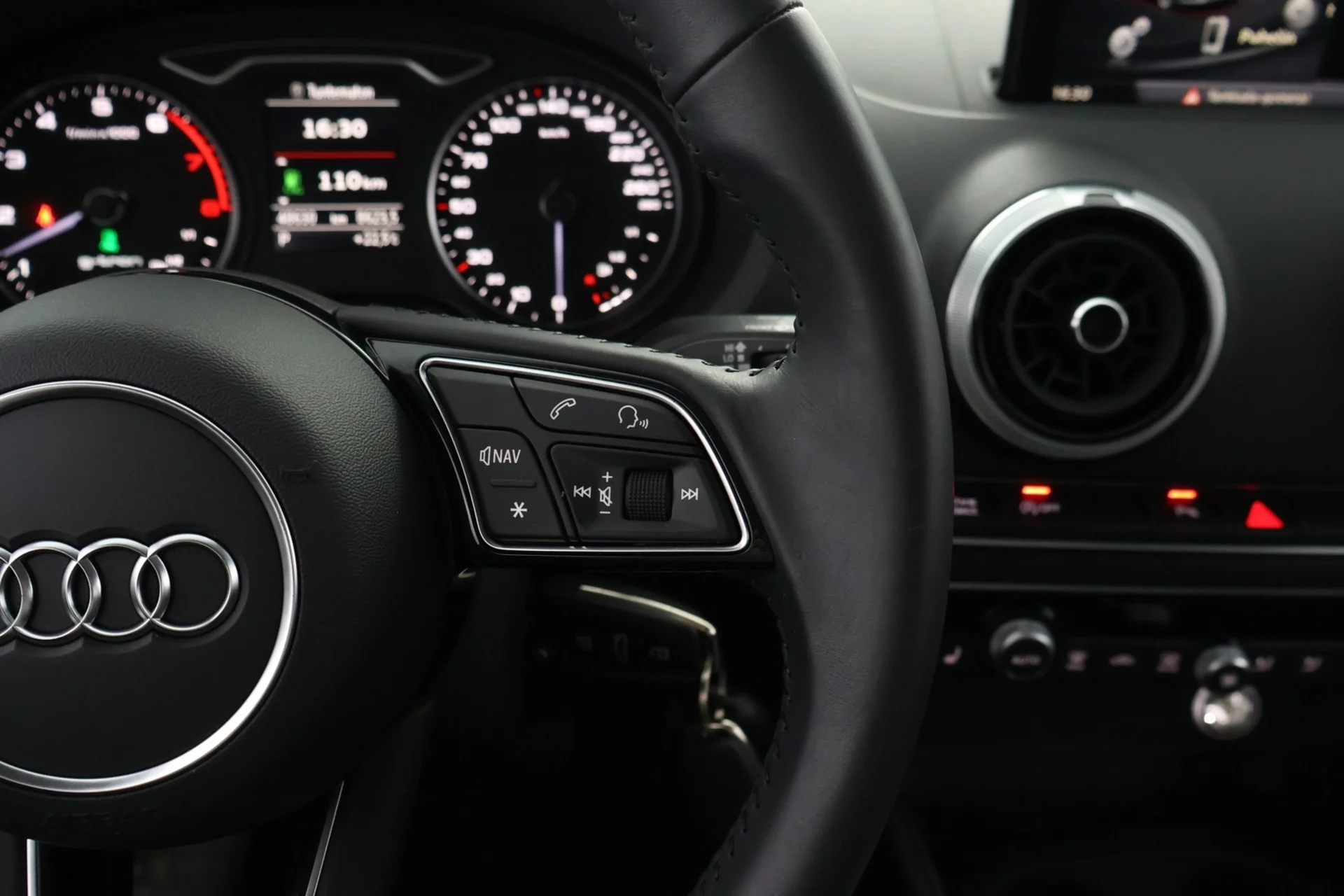 Car Image - 3utUEsi1KOSOebIqYBhuEW