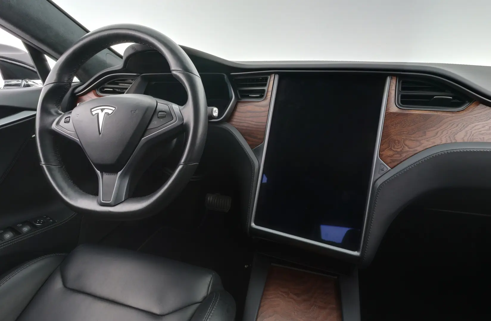 Car Image - 4kI0aekoFCw6uAgjc1TwOT