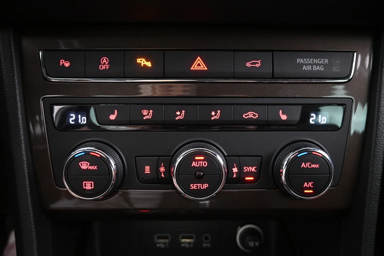 Car Image - 5Zcghe4ZVmTdnWJmbCJoY8