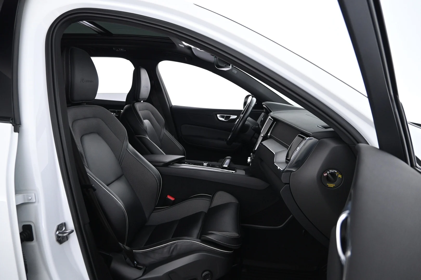 Car Image - 5mVCLU2xBzeOdBww1bqMom