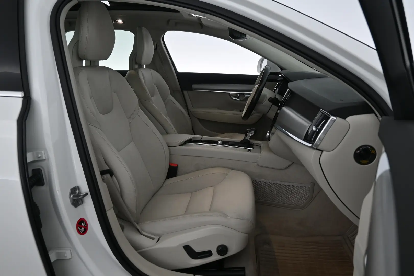 Car Image - 5jOdtWrHWMcKmynxkcQ5D8