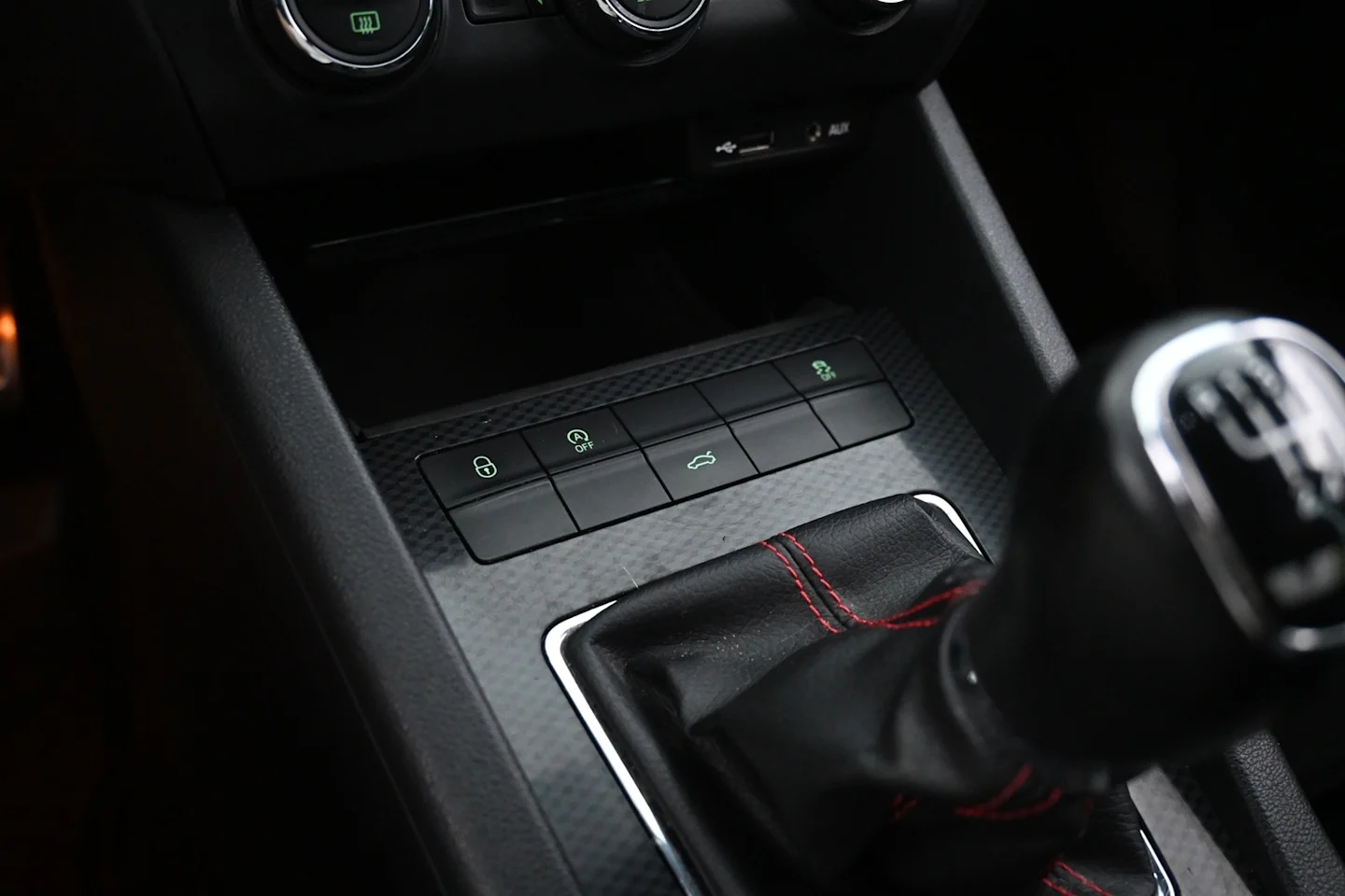 Car Image - 1T04xKyhGlU4G5fKkyKphJ