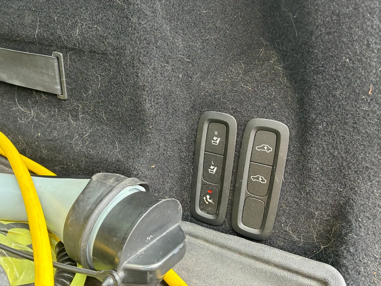 Car Image - 6CSbjrpEgXbqEHrjvqYXte
