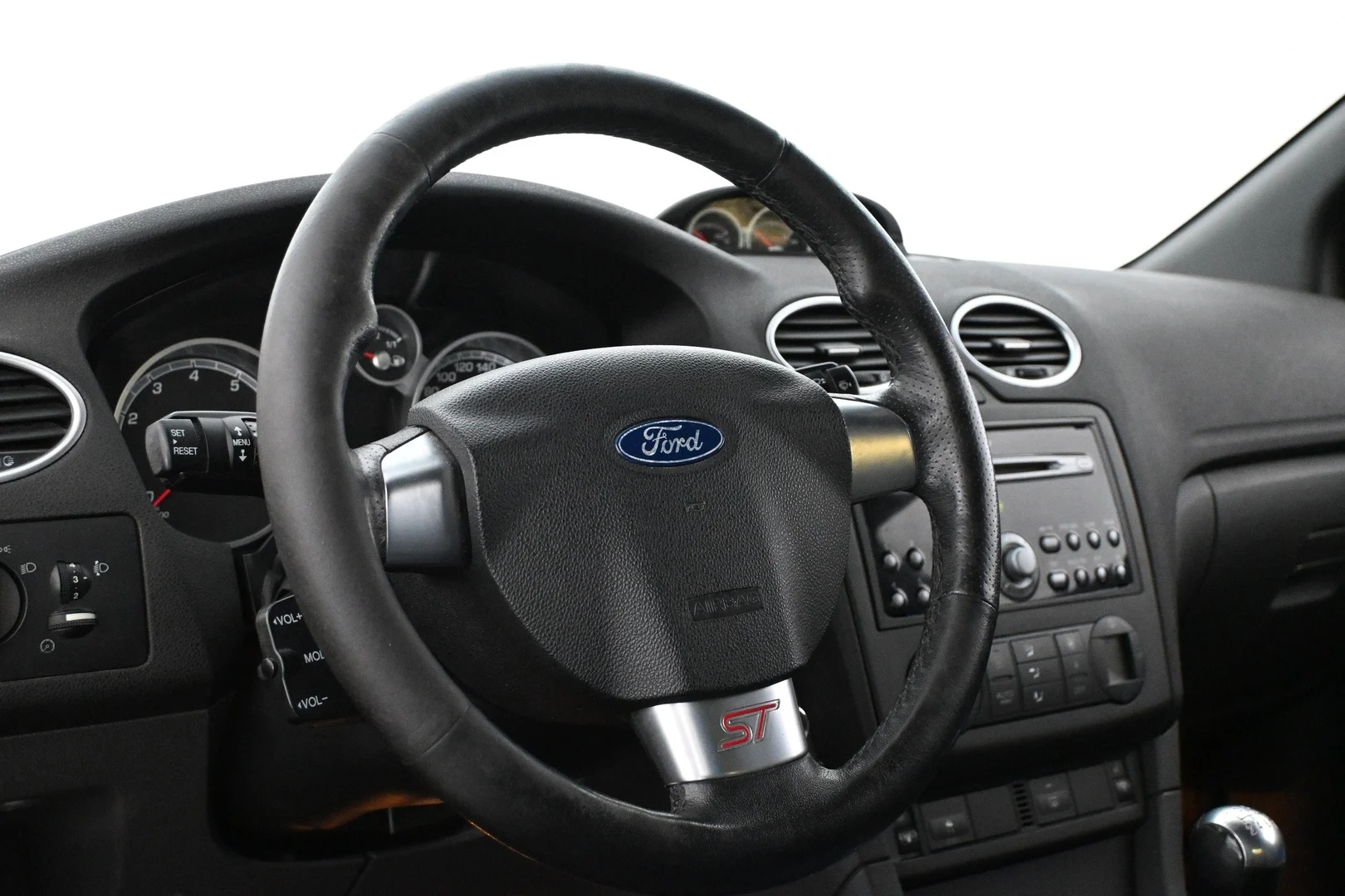 Car Image - 3H6ZQqAL7E9rEQfzlQnj2c