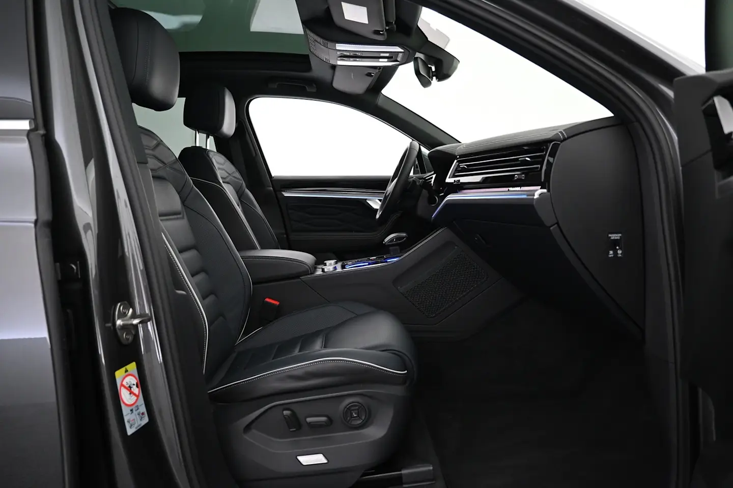 Car Image - 5lsdZHaKg7RFhfkCMacowA