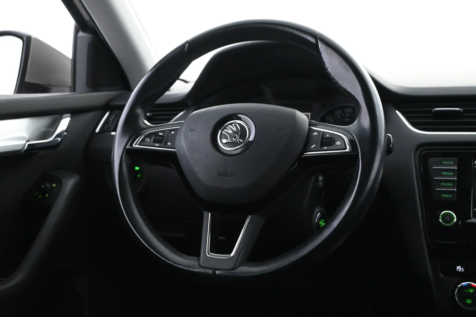 Car Image - 3Q2KXkfXqnCeqRr84cfWfC