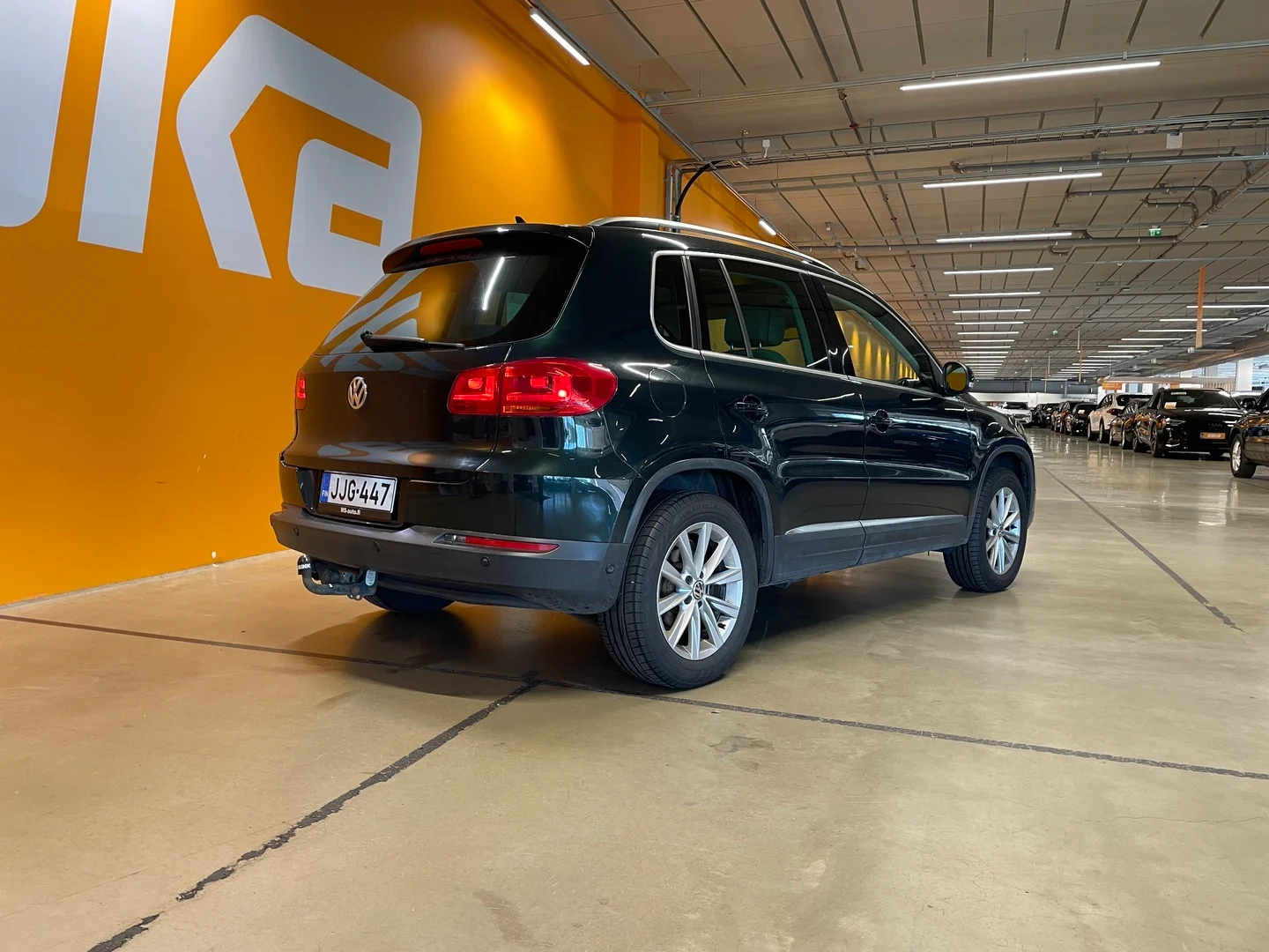 Car Image - 5HYw7o0E1DJg8hRErgMx3h