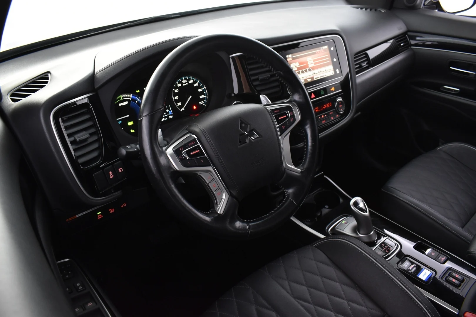 Car Image - 2b1e7xSCNIHoBlCJk9sUAz