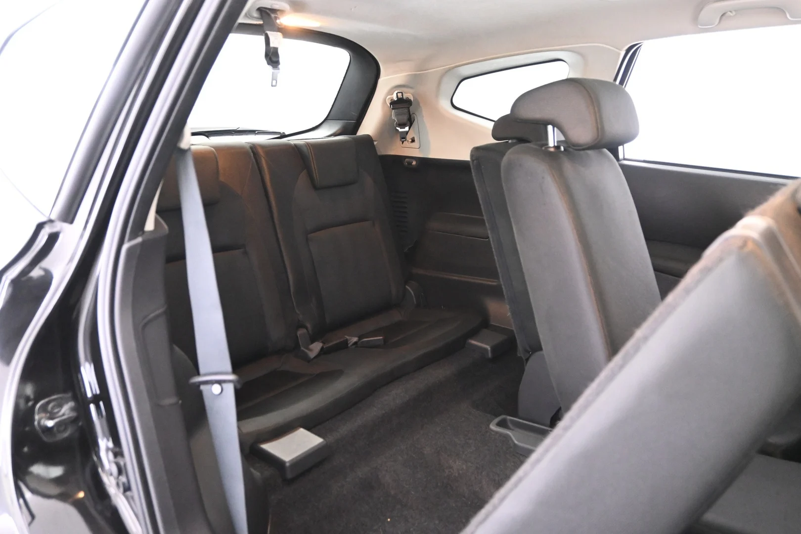 Car Image - 394540sqzDZ7n6jpM6PrEA