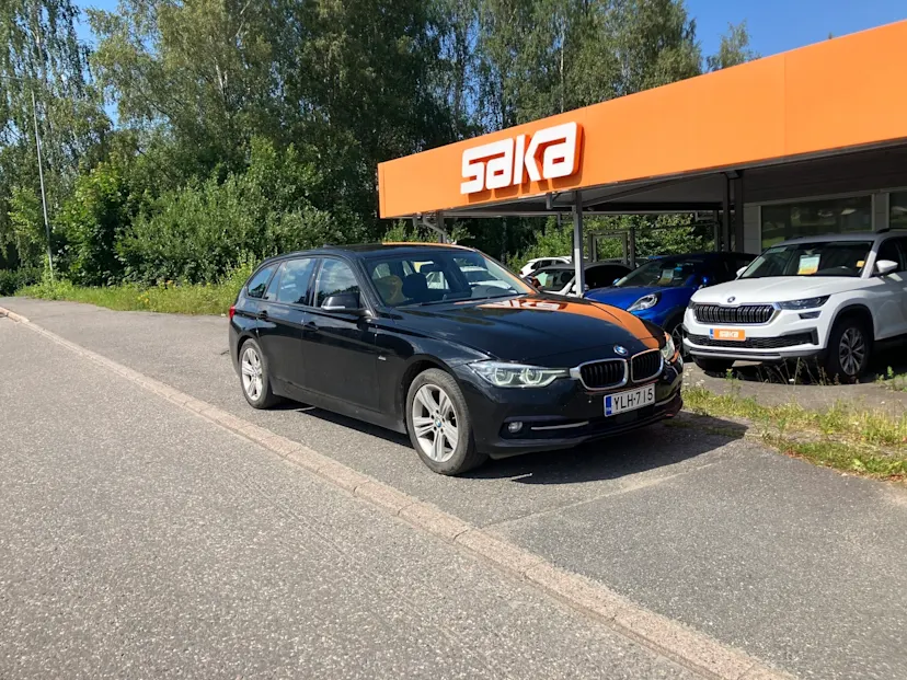 BMW 320