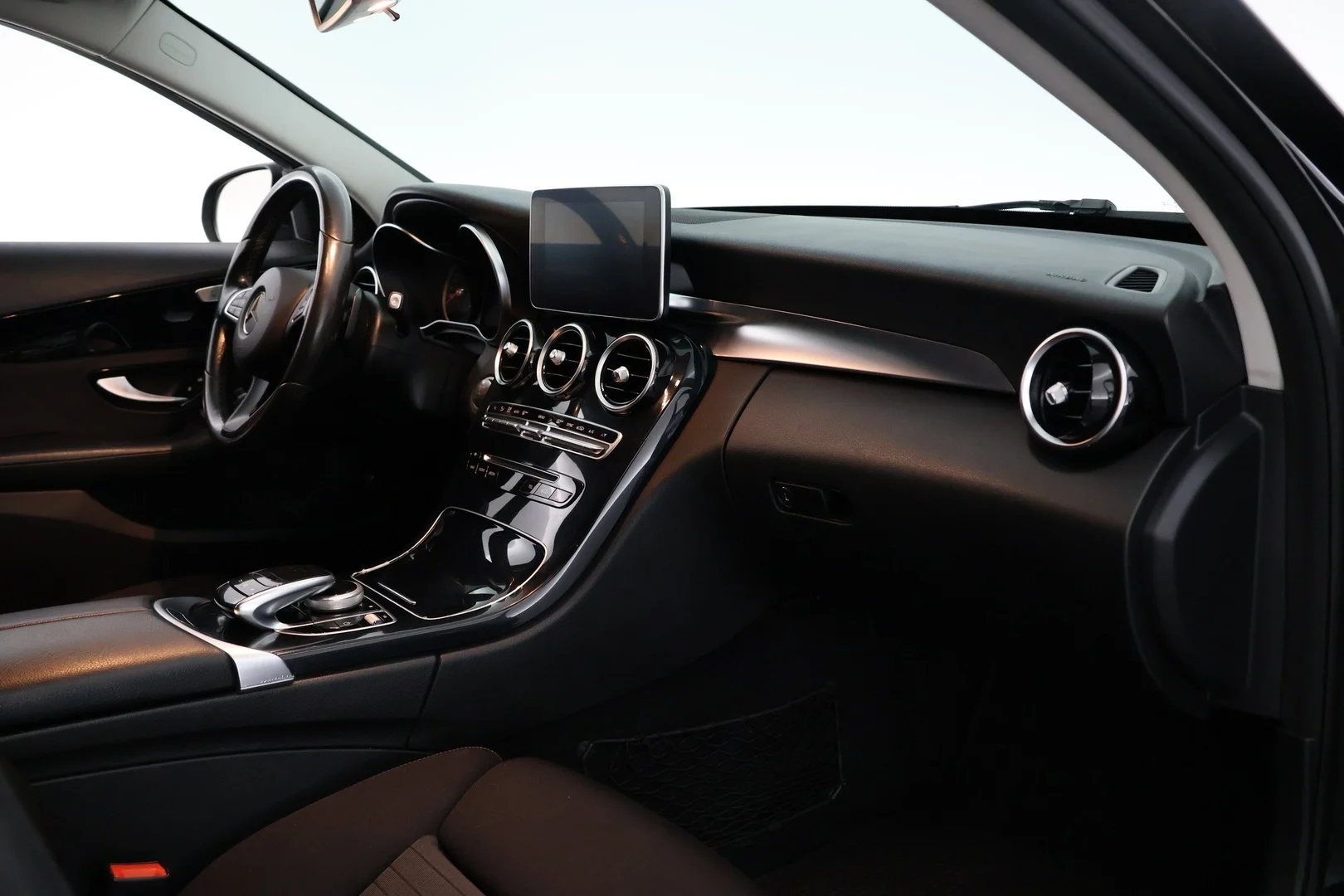 Car Image - 7pFAVCjzOAs8F6MB7gEWs0