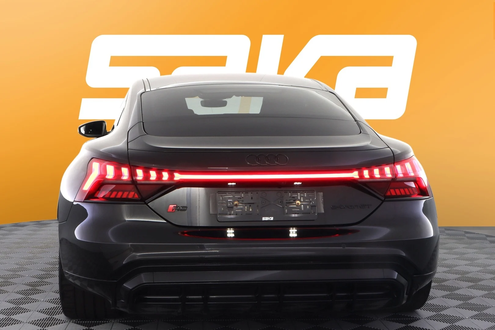 Car Image - 6TfXO8s23ZOYQD9TsxPM8V
