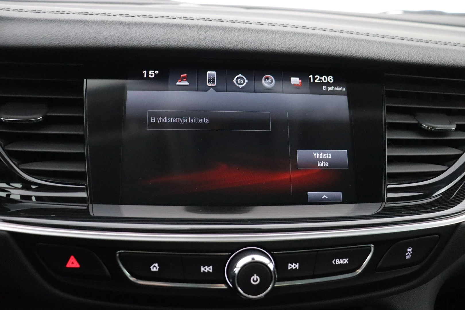 Car Image - 76uv2r0C7kKedxoTFnXVFf