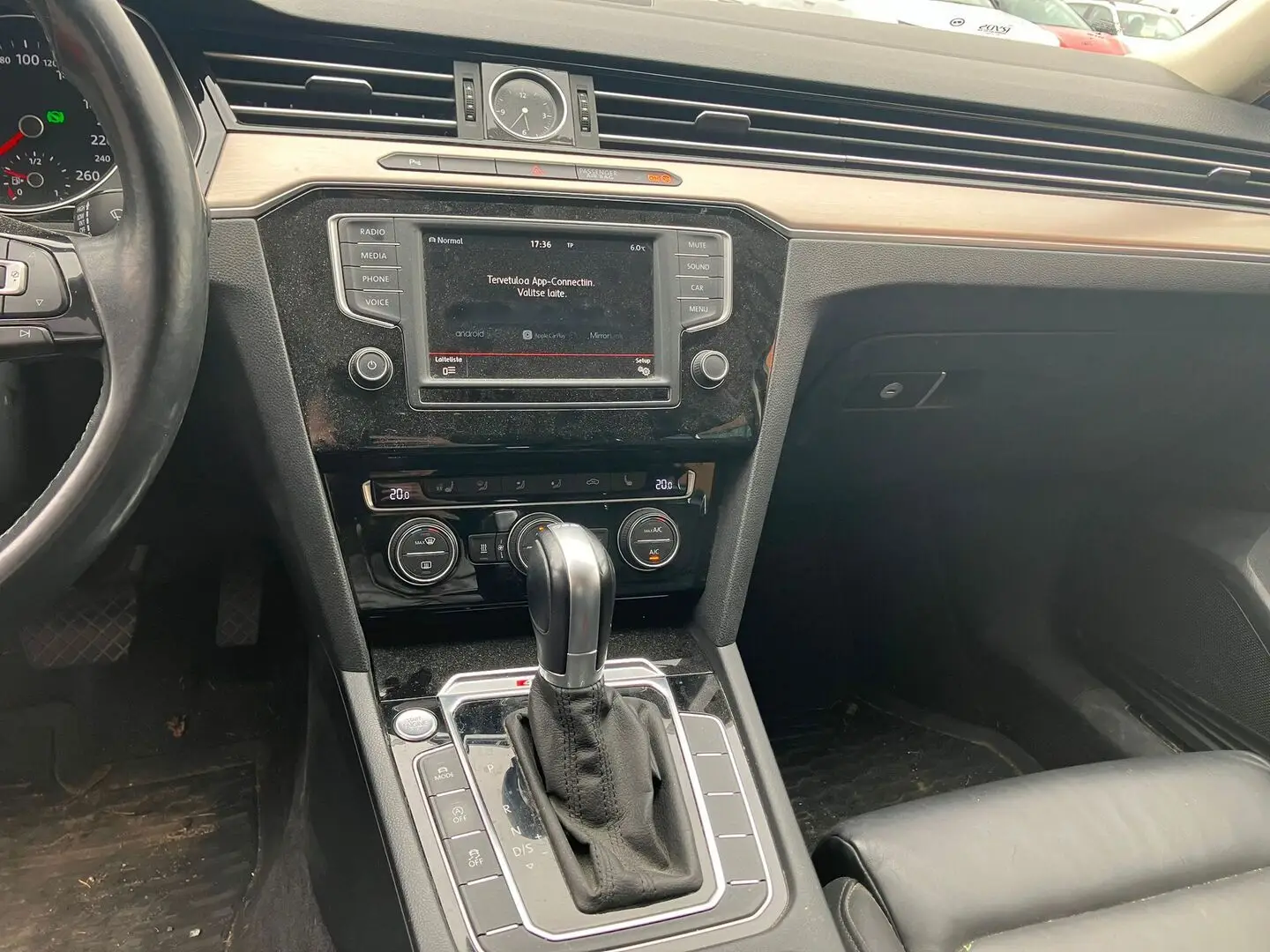 Car Image - 1damd36iIk0VOdI8cN1ld8