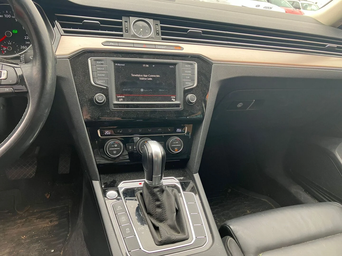 Car Image - 1damd36iIk0VOdI8cN1ld8