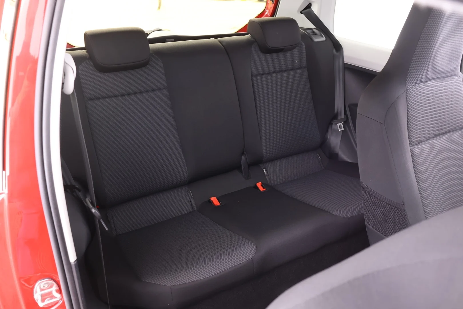 Car Image - 5v3q42EHnvqZzyDzlUO5P0