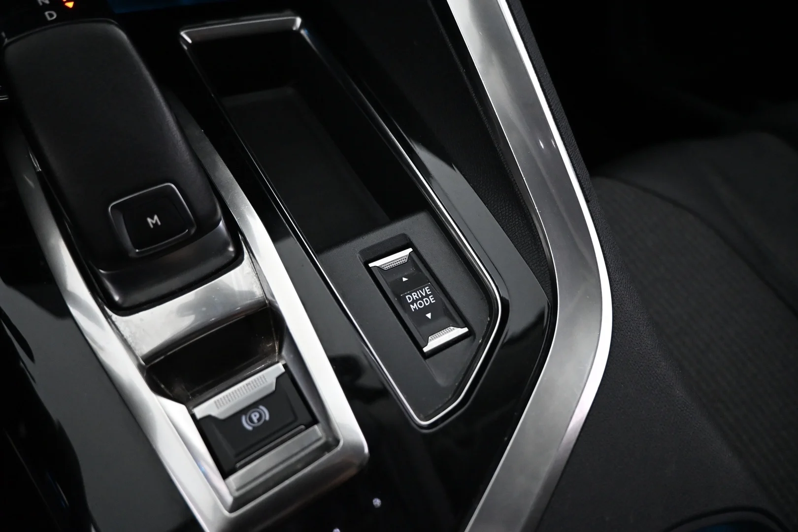 Car Image - 5GKQ0KL80IBtViHUBftI1o