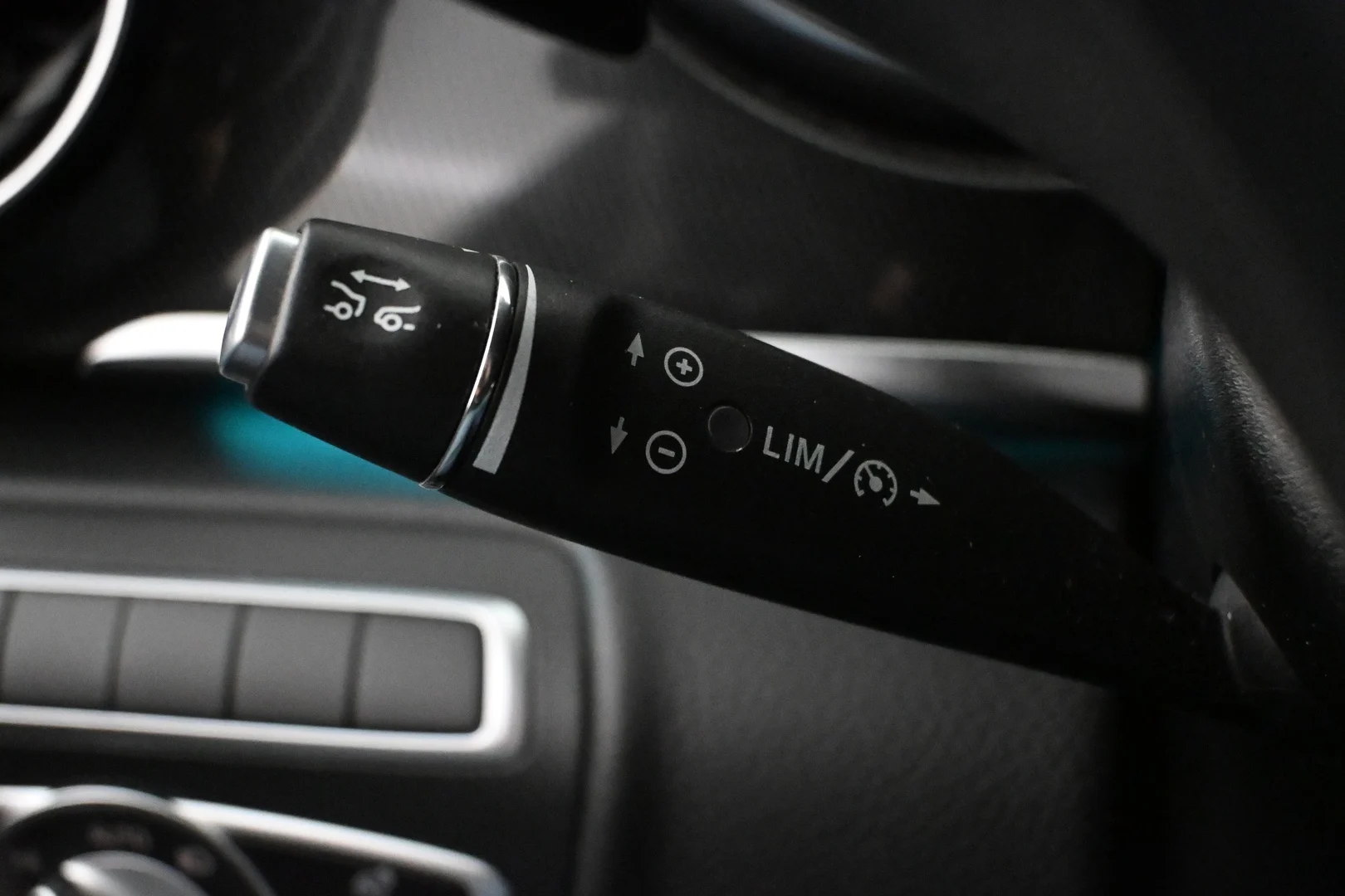 Car Image - 2L4mqmyk0lse24AbFJ6OkY