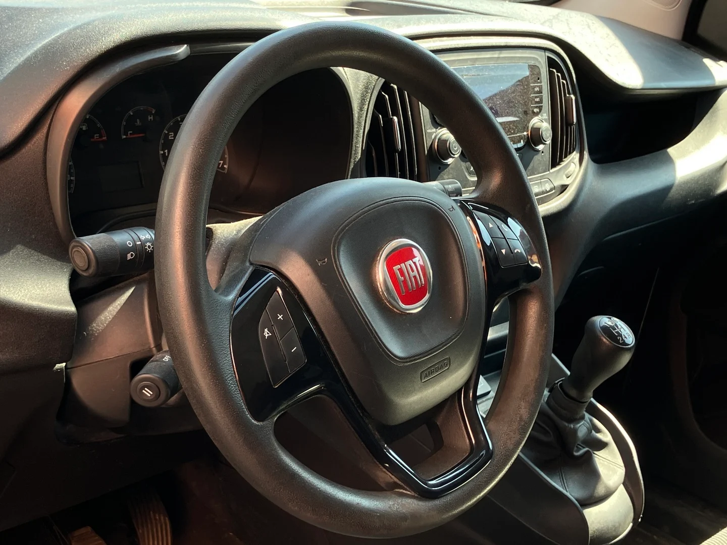 Car Image - 5PJVLxg6FoVoGIE7uzC5Sn