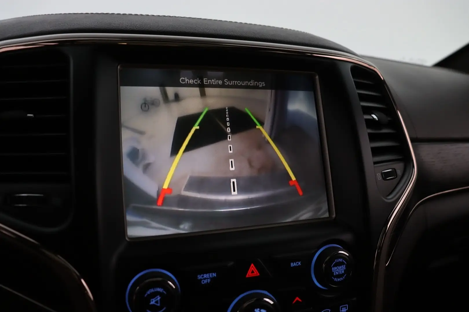 Car Image - 6xNqL1VWxqdOwA5wdCA1Bx