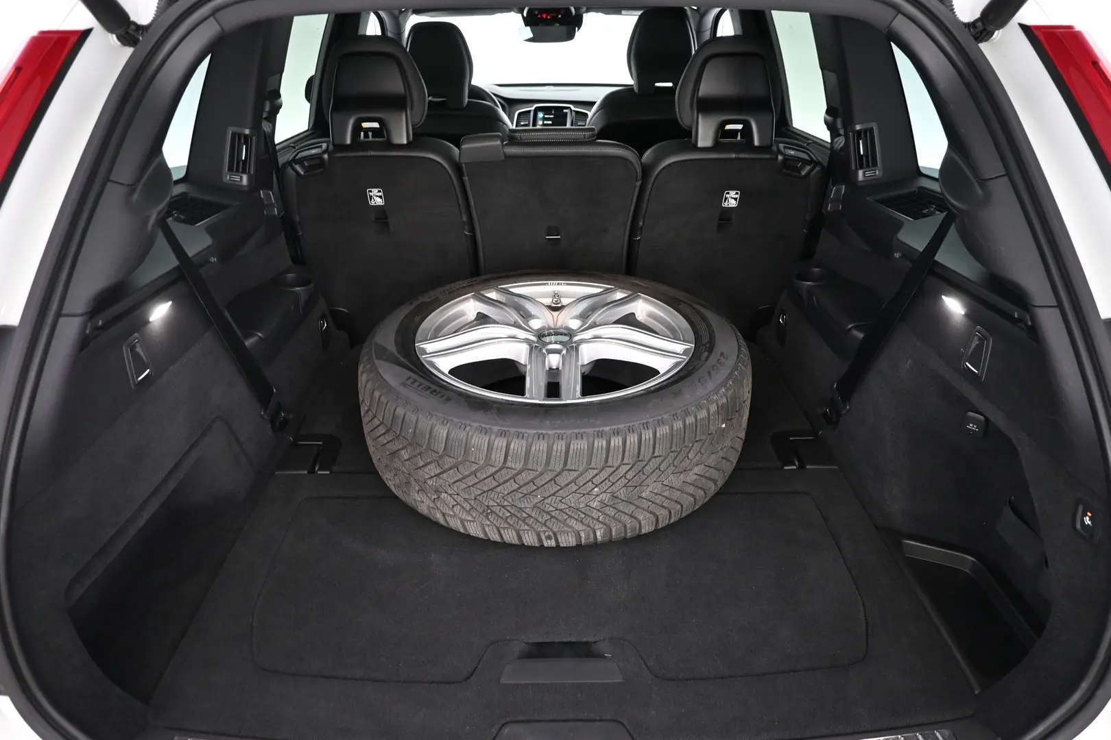 Car Image - 5c9a8JmPbHcSzeBKRRO1qt